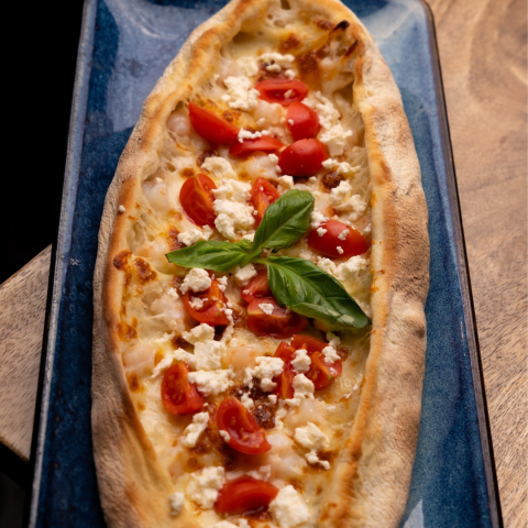PIDE Z KREWETKAMI