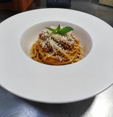 SPAGHETTI BOLOGNESE
