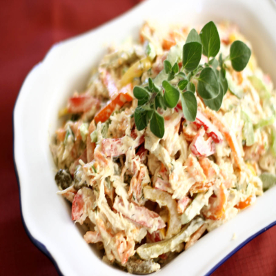 Tərəvəzli toyuq salatı (200qr)