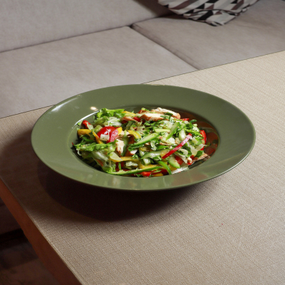 Toyuq salatı