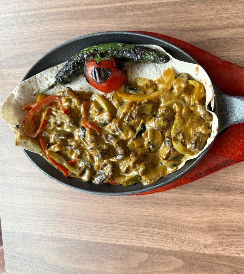 Chicken Stroganoff/Toyuq Stroganoff