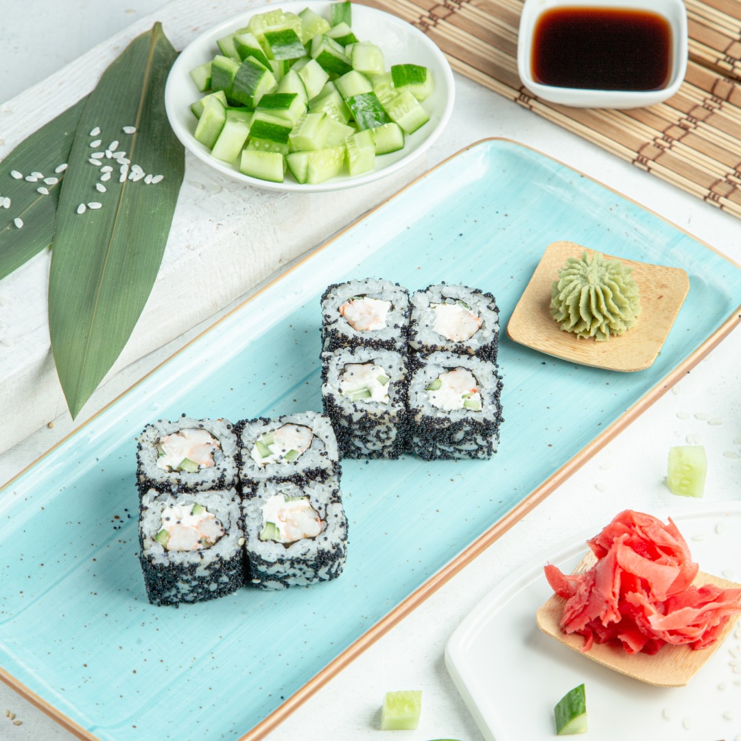 Black Shrimp Roll