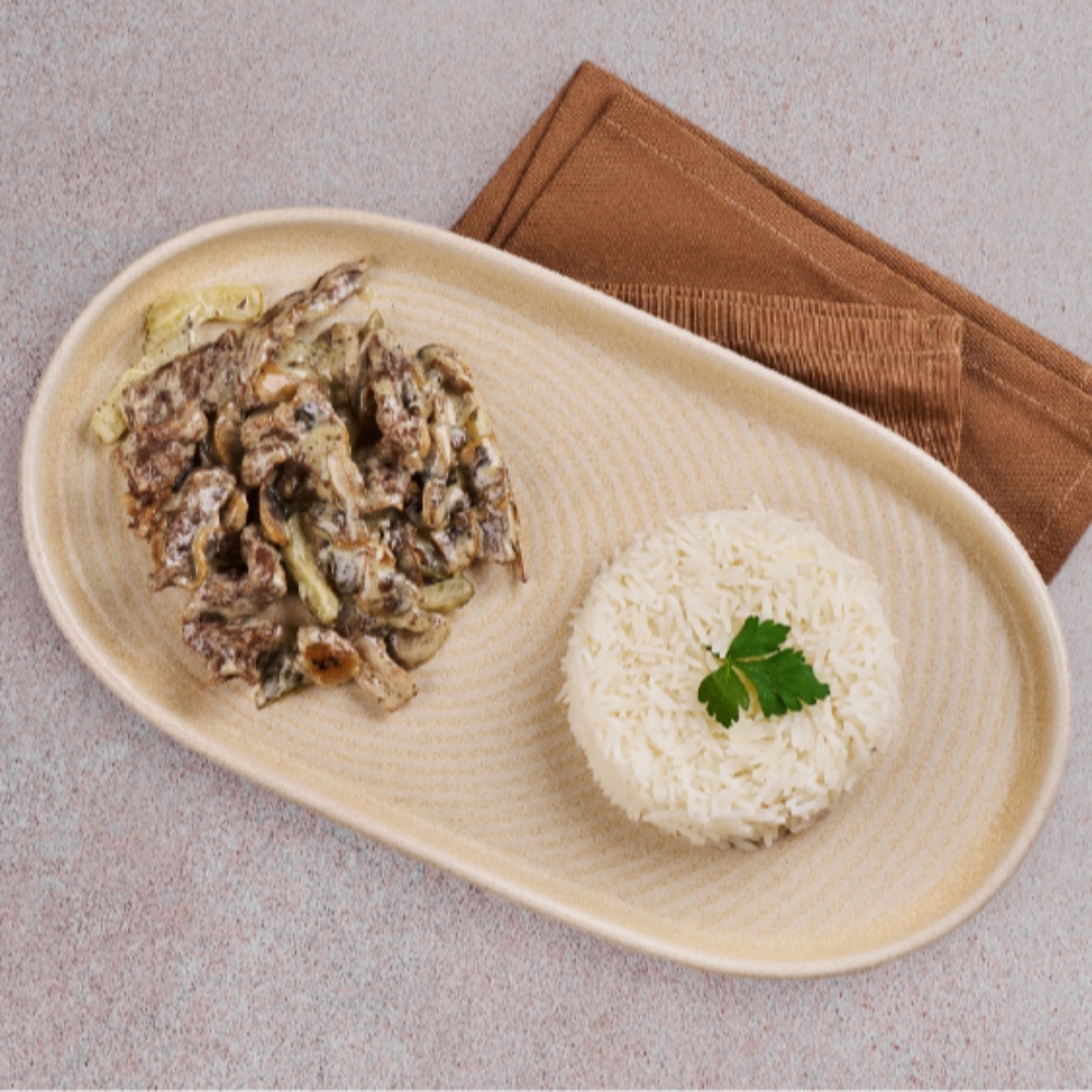 Ət stroganoff