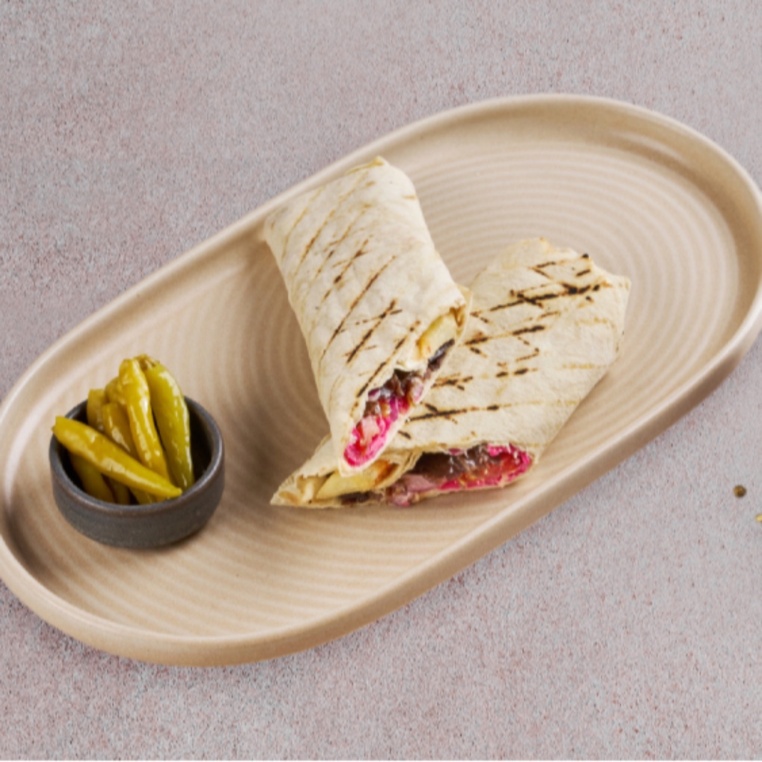 Közbahçe yarpaq dönər lavaşda (100g)