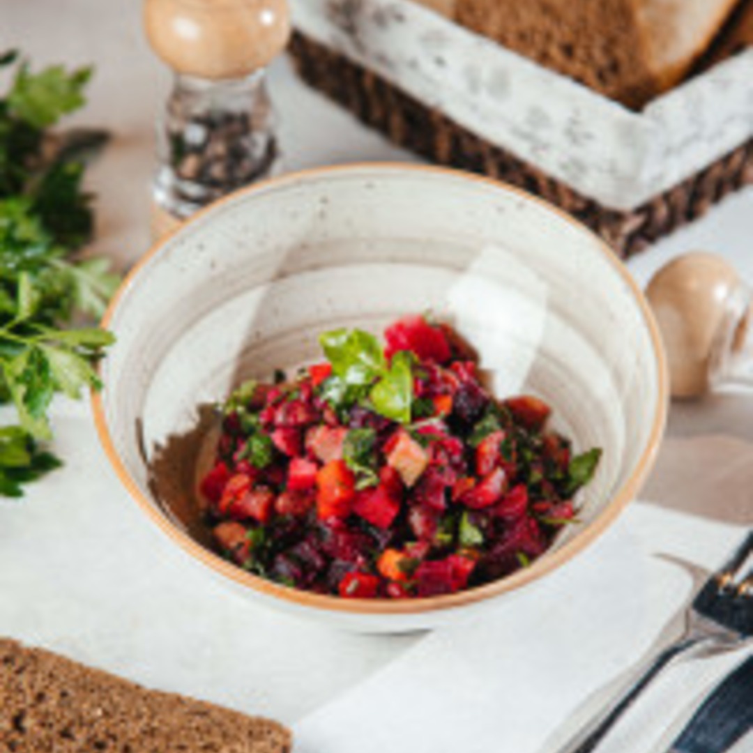 Vineqret Salatı
