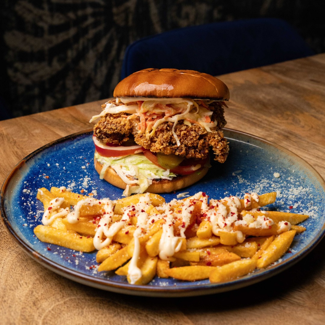 AUTORSKI KURCZAK BURGER