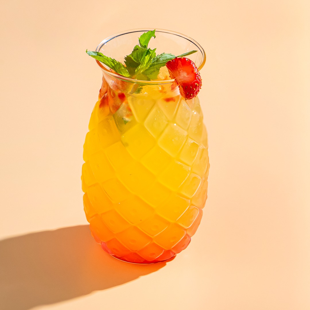 Çiyələkli limonad